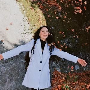 Meet your Posher, Marie